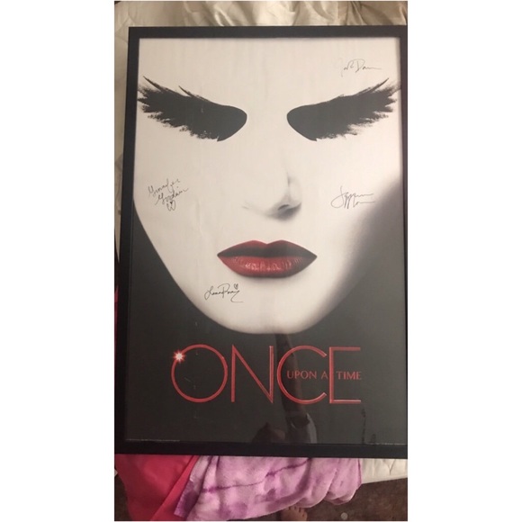 Other - Once Upon A Time Memorabilia